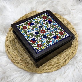 صندوق خزف M