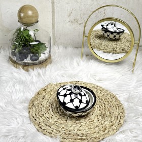 علبة للفطور