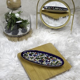 صحن قارب صغير