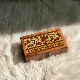 صندوق حجم 16*8*7سم